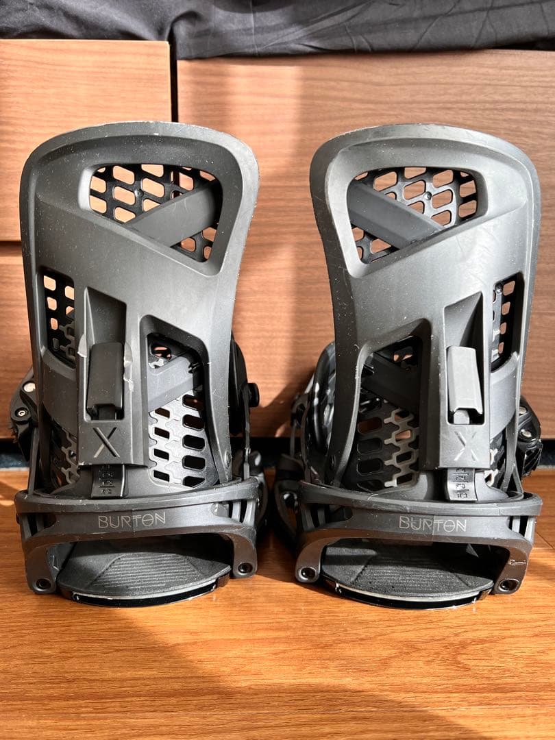 Burton GENESIS X Mサイズ