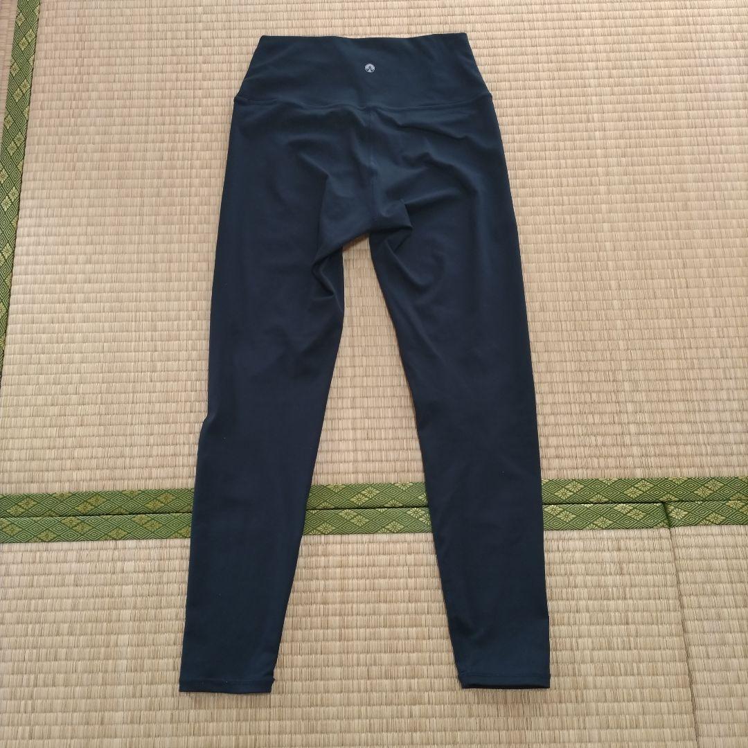 匿名配送 SUKALA Lサイズ ベーシックレギンス ネイビー lava ヨガ