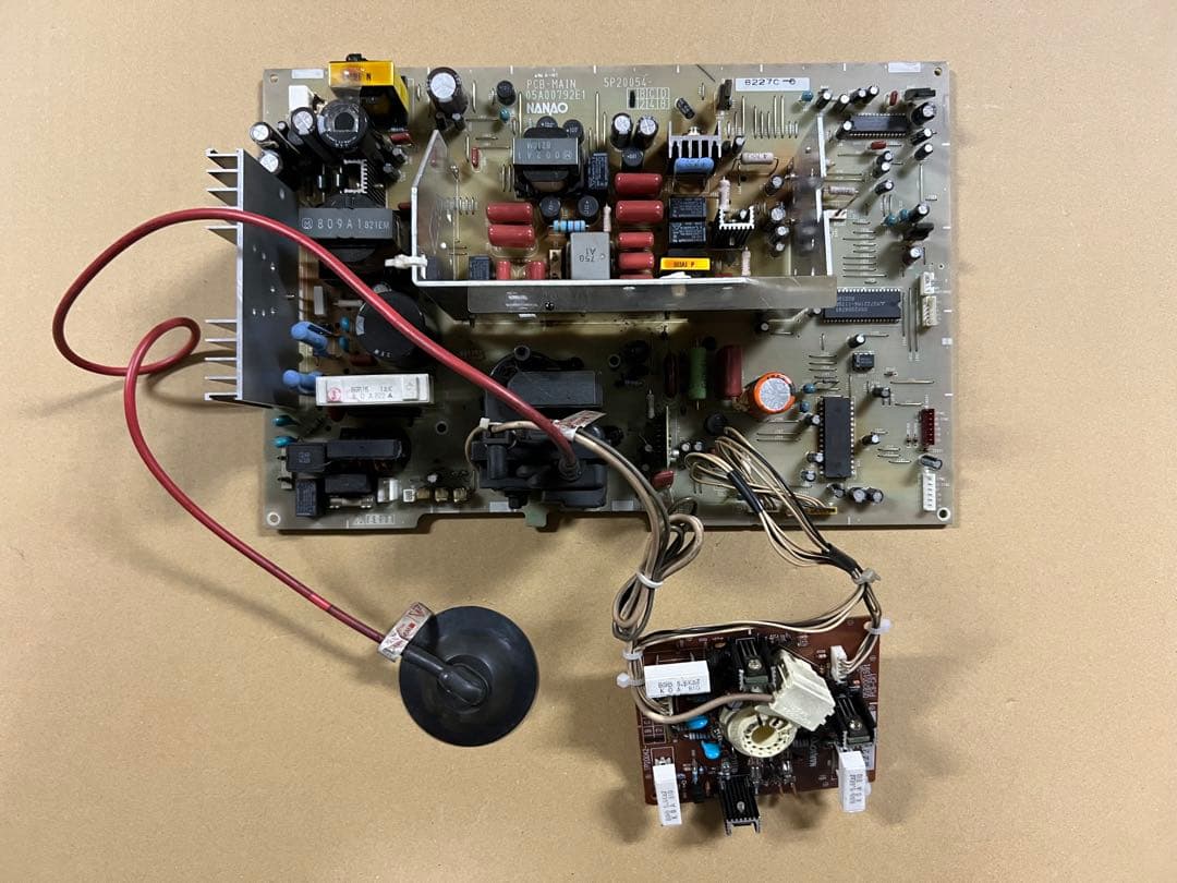 ナナオ CRT基板05A00792E1 ブラスト用ジャンク - メルカリ