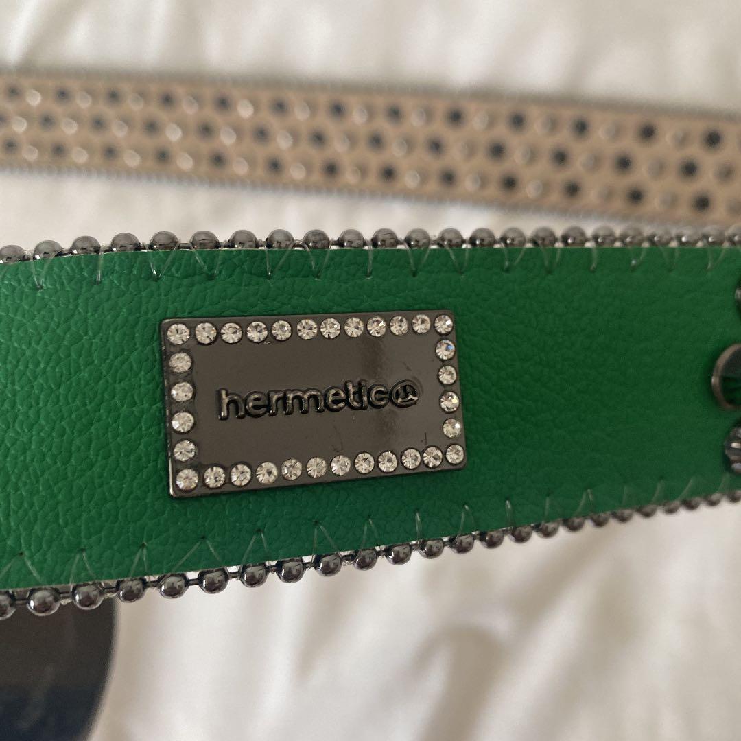 hermetic crystal belt