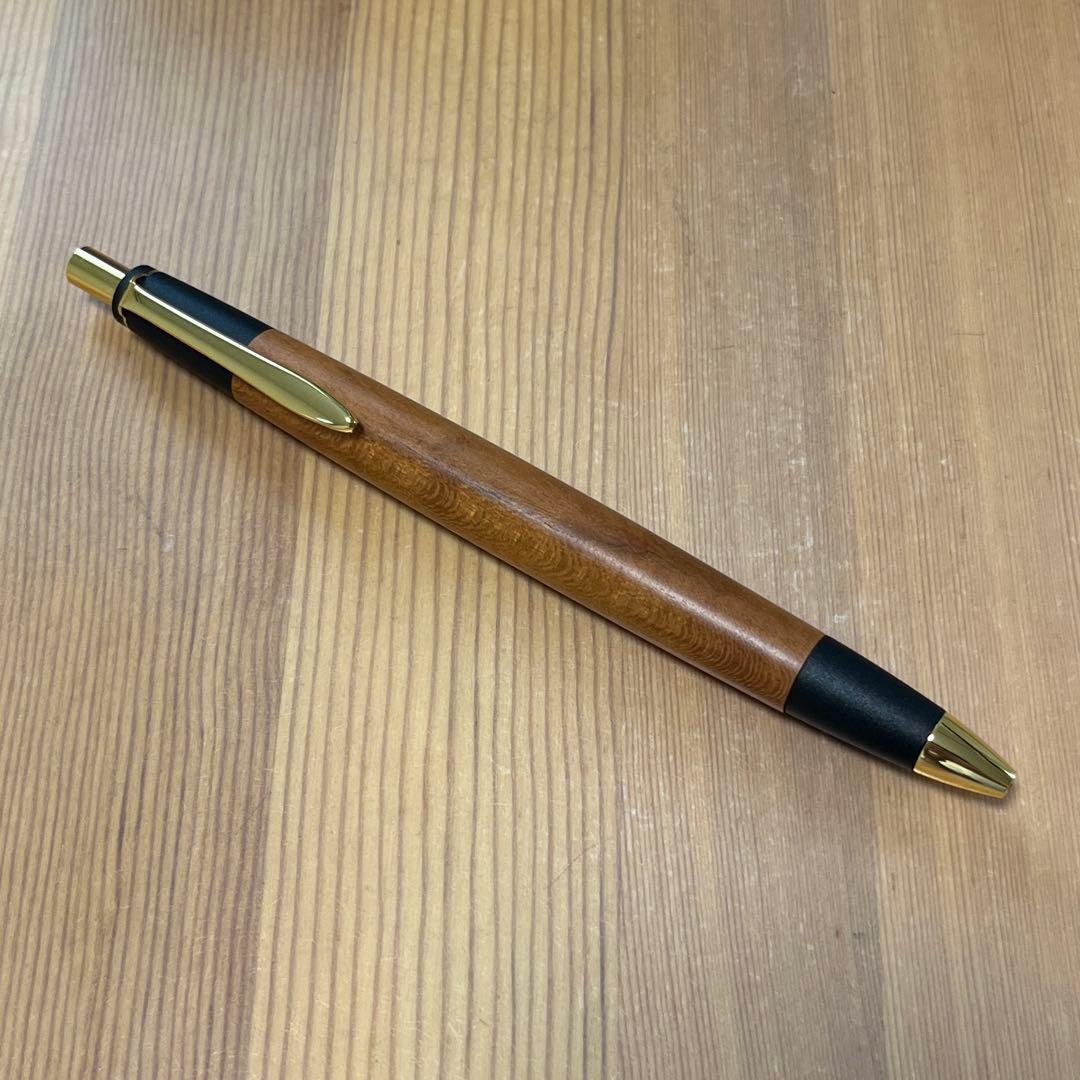 Suwaプレミアム 0.5mmシャーペン 山桜 野原工芸似 - メルカリ