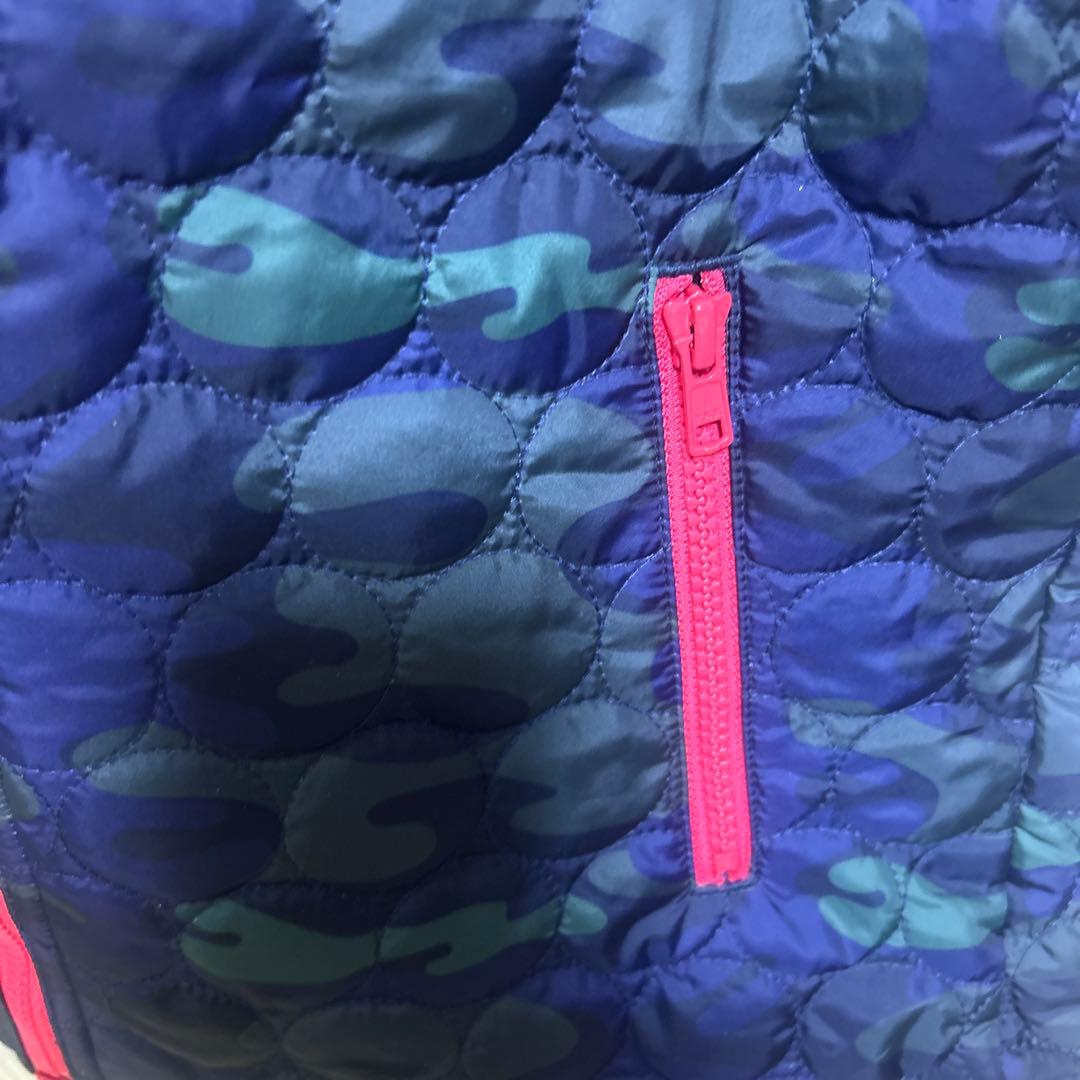 and per se♡フード付きリバーシブルネイビーカモフラージュベスト