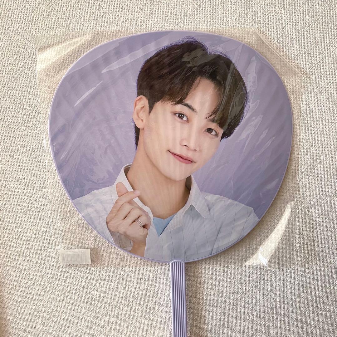 seventeen ジョンハン うちわ - メルカリ