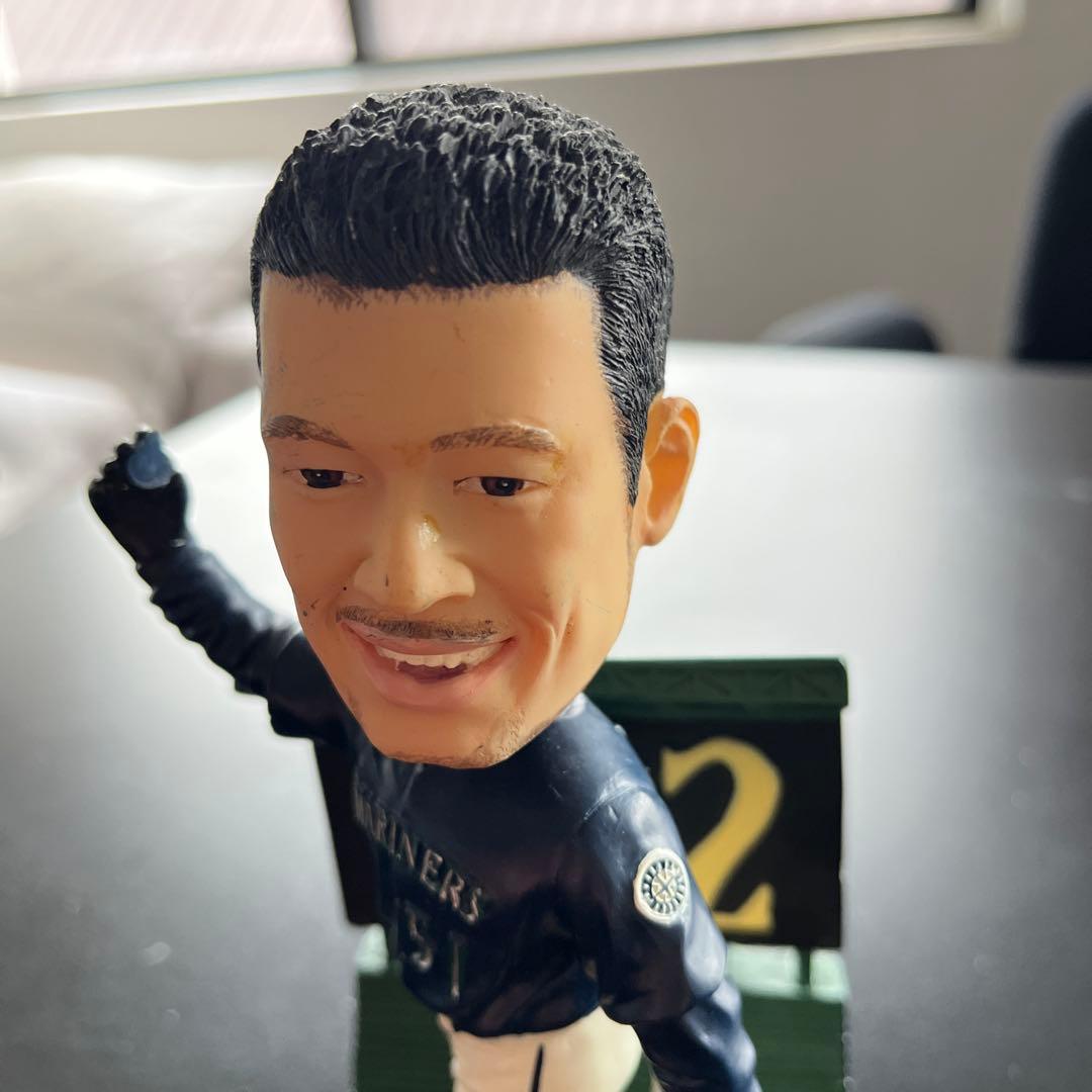 非売品】【箱なし】【破損あり】イチロー シーズン最多安打262記念