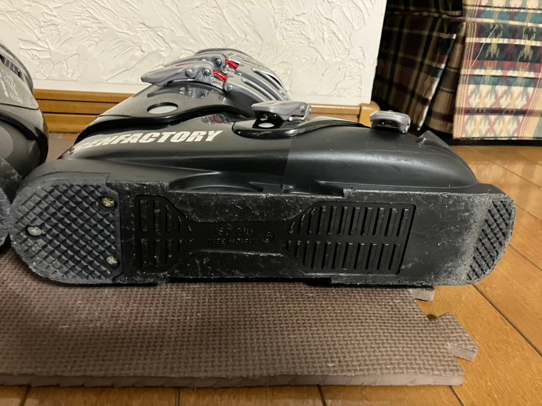 GEN FACTORY ゲン スキーブーツ 27〜27.5cm　足幅広め 軽量