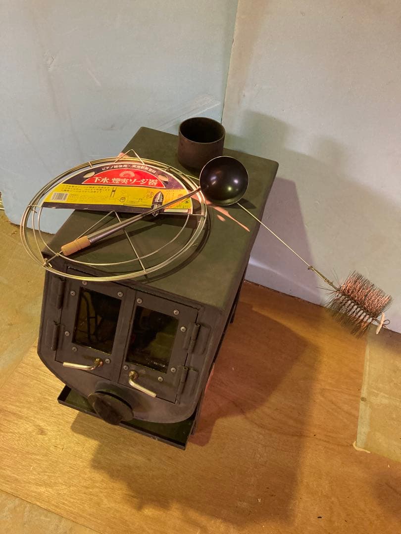 MOKI製作所 薪ストーブ MD80金属製 【同時出品薪ストーブ燃料購入必須