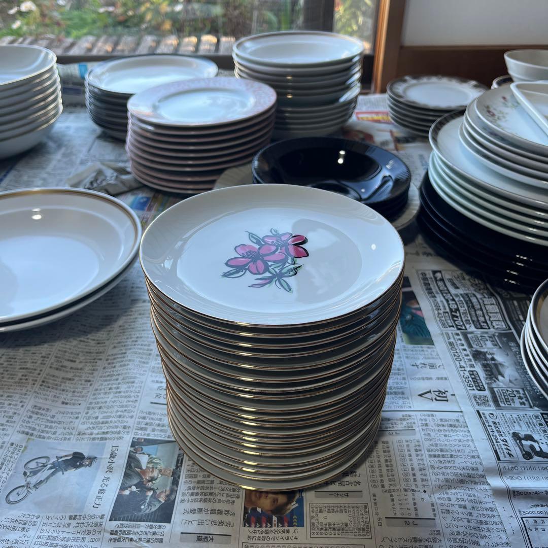 たち吉】花柄の平皿（19枚）※バラ売り可 - メルカリ