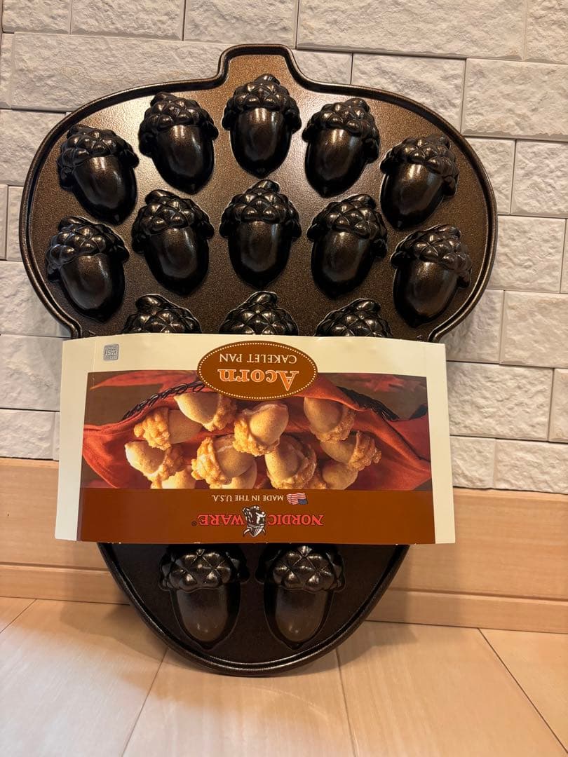 新品ノルディックウェア ACORN CAKELET PAN どんぐり型マドレーヌ