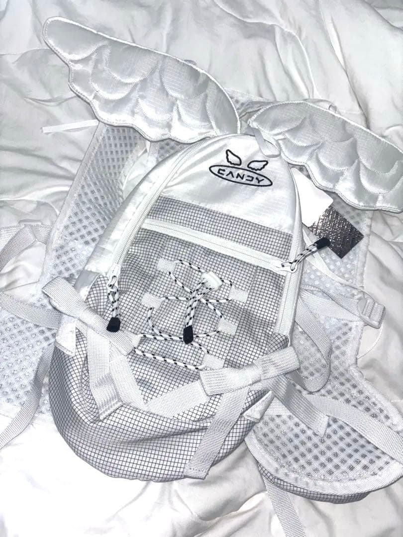 Candy Stripper 羽根付きホワイトリュック｜Candy Stripper 天使 羽