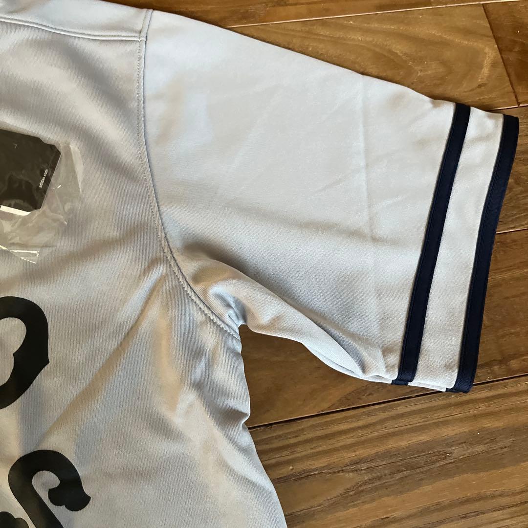 希少 未使用 アディダス 読売ジャイアンツ 創立75周年 ユニフォーム L