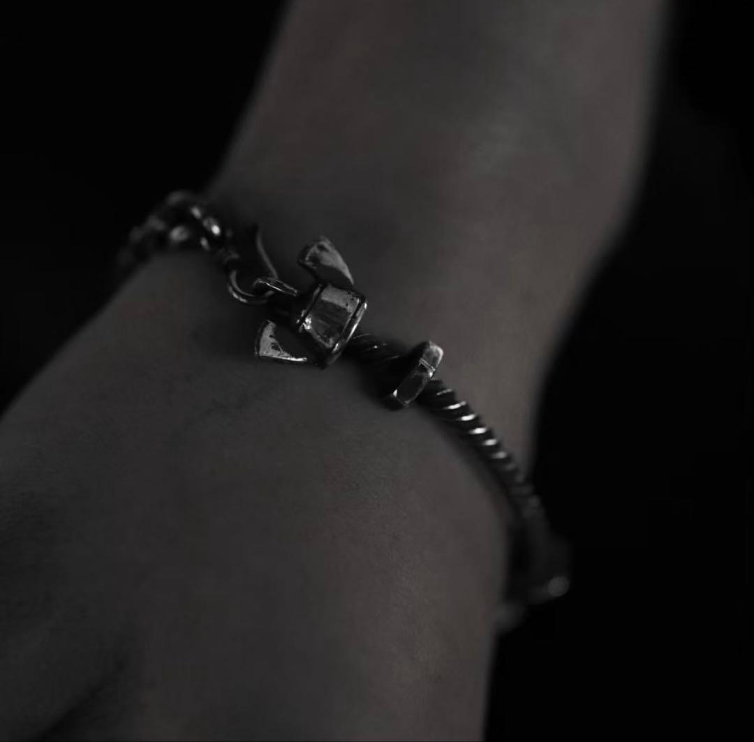 VAINON Bolt Bracelet - メルカリ