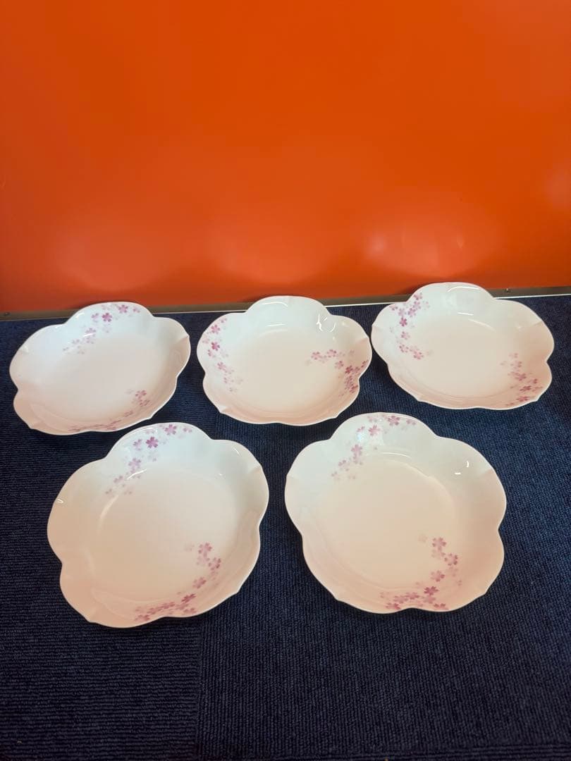 2024 深川製磁 桜 和皿 5客 未使用 - メルカリ