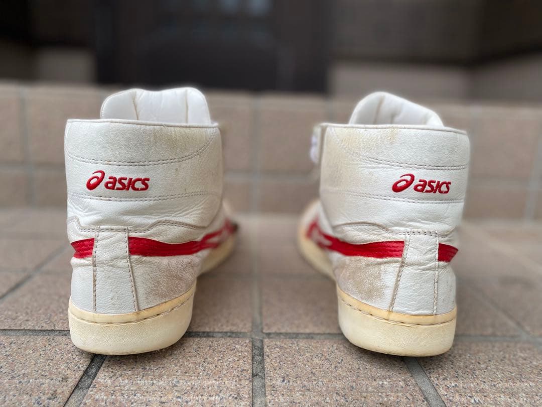 ASICS バスケットシューズ ハイカット 27.5cm