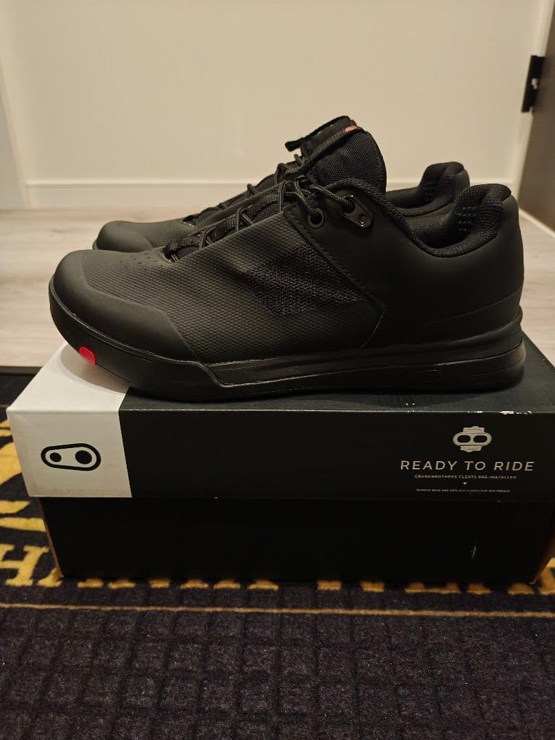 クランクブラザーズ MTBシューズ MALLET US9 ブラック×レッド - メルカリ