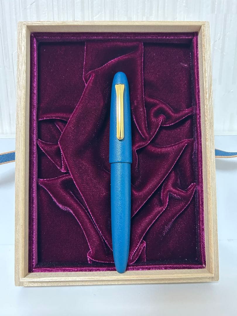 セーラー万年筆 伝統漆芸 彩雅万年筆 太字 深藍 新品)SAILOR セーラー 万年筆 伝統漆芸 彩雅 深藍（商品ID