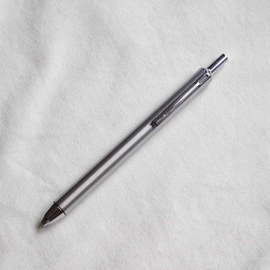 パイロット PILOT 細字3色 ストライプ 振り子式 3色ボールペン - メルカリ