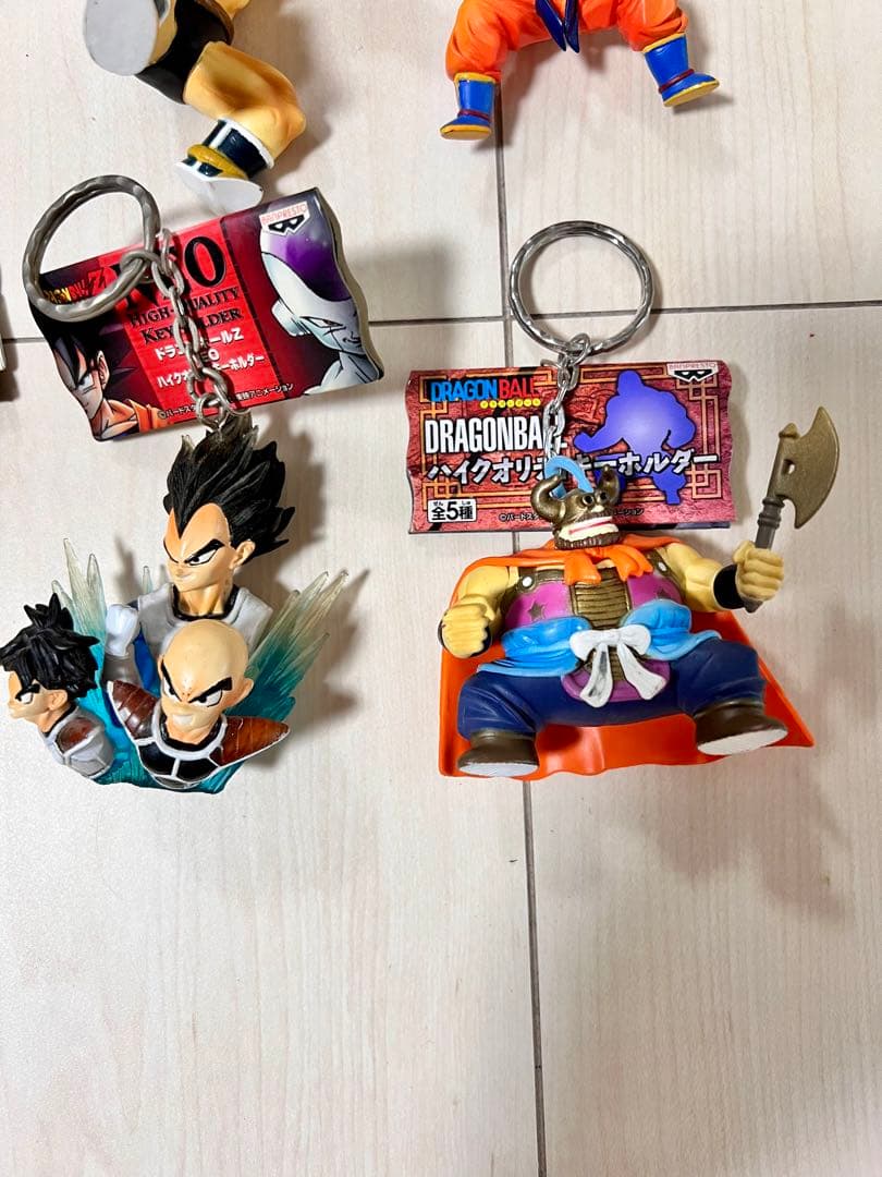 希少 ドラゴンボール ハイクオリティキーホルダー まとめ売り - メルカリ