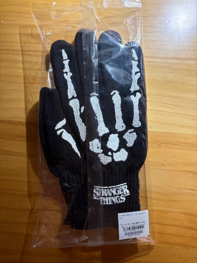 ストレンジャーシングス ヘルファイアクラブ 手袋 新品未使用 - メルカリ