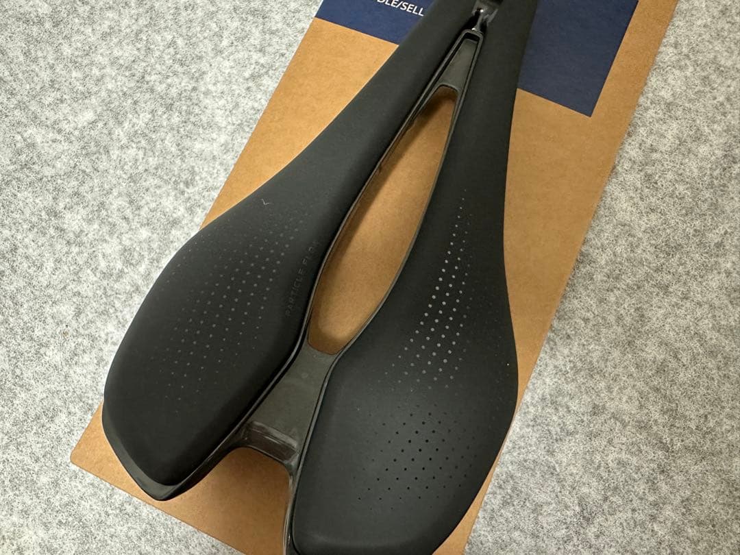 ジャイアント GIANT FLEET SL サドル