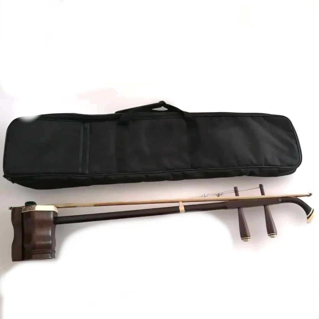 二胡　中国弦楽器　民族楽器　蛇革　ソフトケース付 二胡 中国弦楽器 民族楽器 蛇革 ソフトケース付 二胡 中国弦楽器 民族