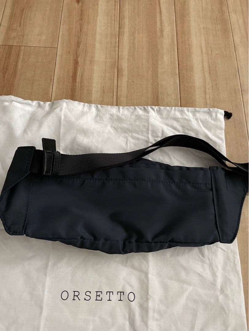ピノ様専用】ORSERTO ネイビー ボディバッグ