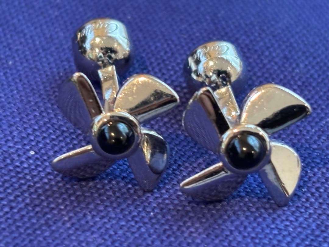 美品 カルティエ 風車 シルバー カフリンクス - メルカリ