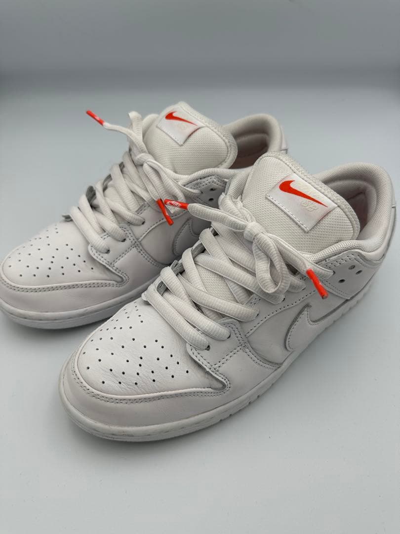 NIKE SB DUNK LOW PRO ”TRIPLE WHITE\"26.5 Nike SB Dunk Low Pro Triple White – Newcop