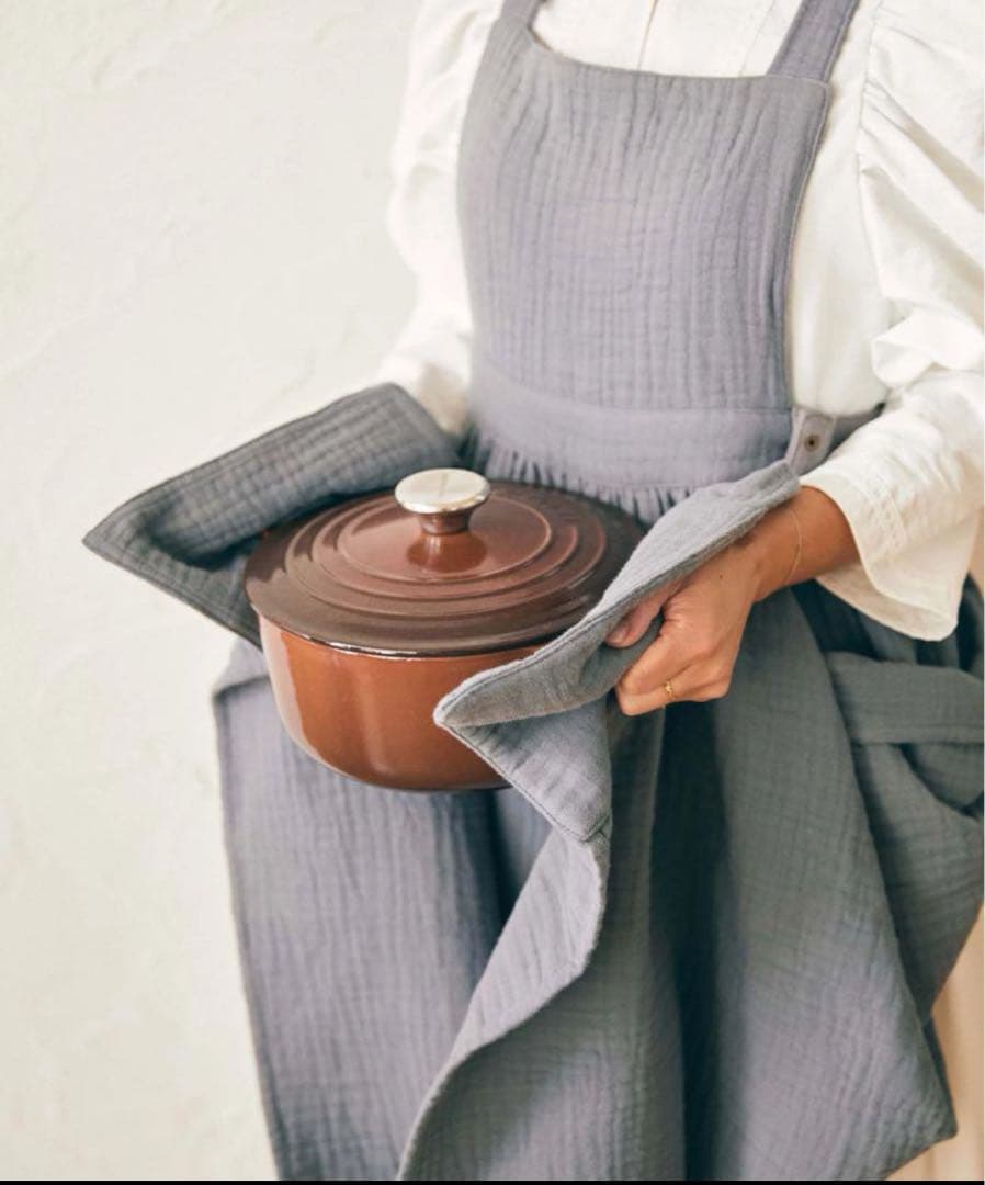 新品】辻希美 パセリ エプロン（グレー） - メルカリ