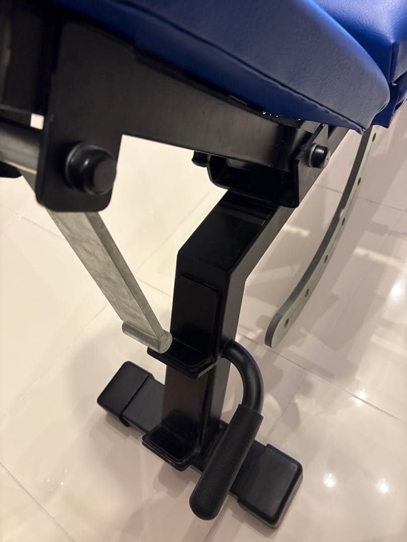 アジャスタブルベンチ FW-2300の旧型 中旺ヘルス 日本製