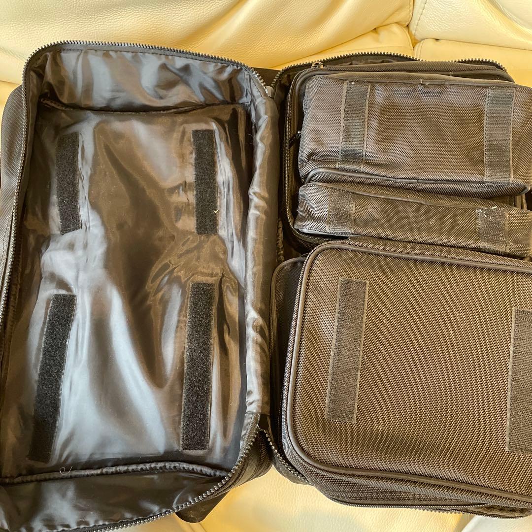 メーキャップフォーエバー プロフェッショナルバッグ - メルカリ