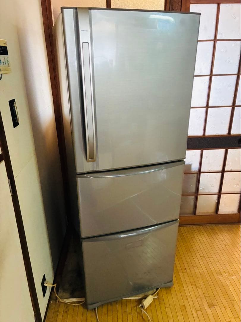福岡発 東芝 TOSHIBA 冷蔵庫 冷凍庫 動作品 339L 大容量 家庭用 20100922112853_638_.jpg
