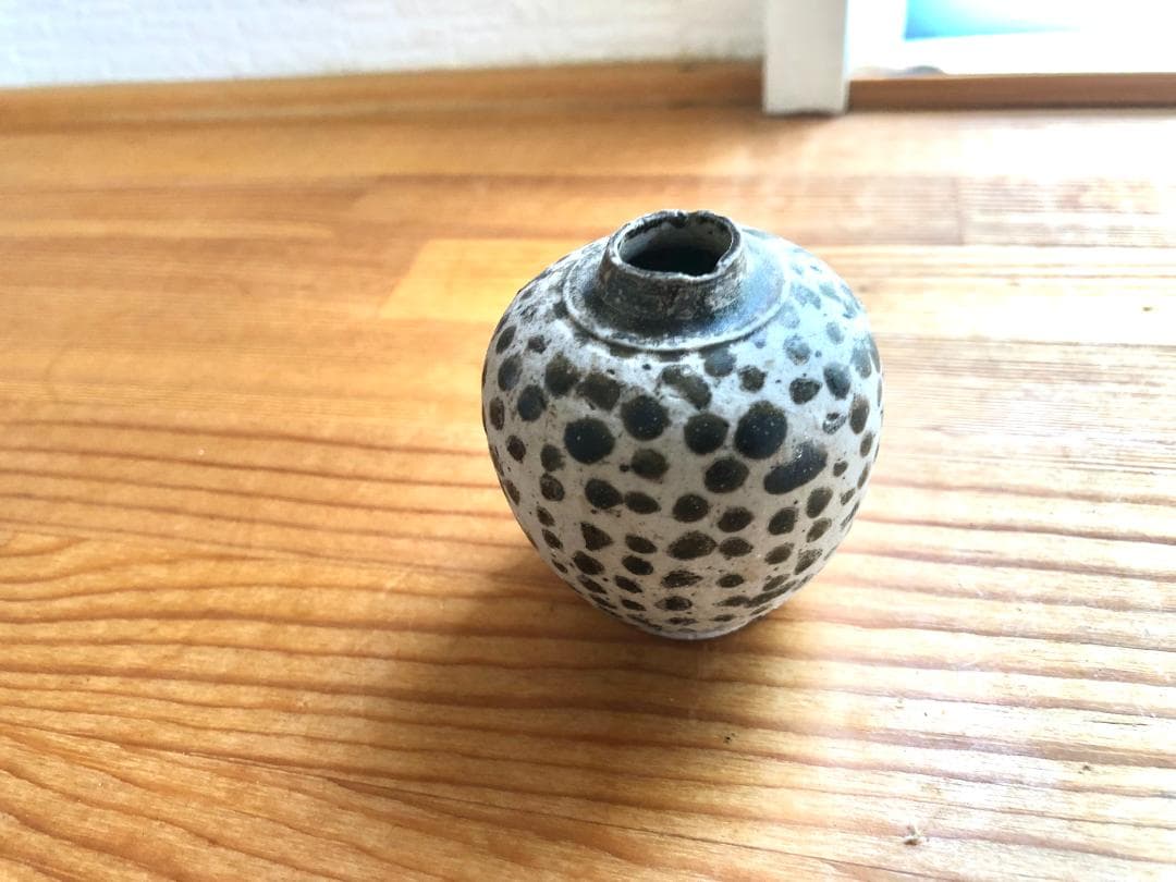 タイ・骨董】宋胡録（スンコロク）白釉斑紋 小壺（1301年~1600年）タイ