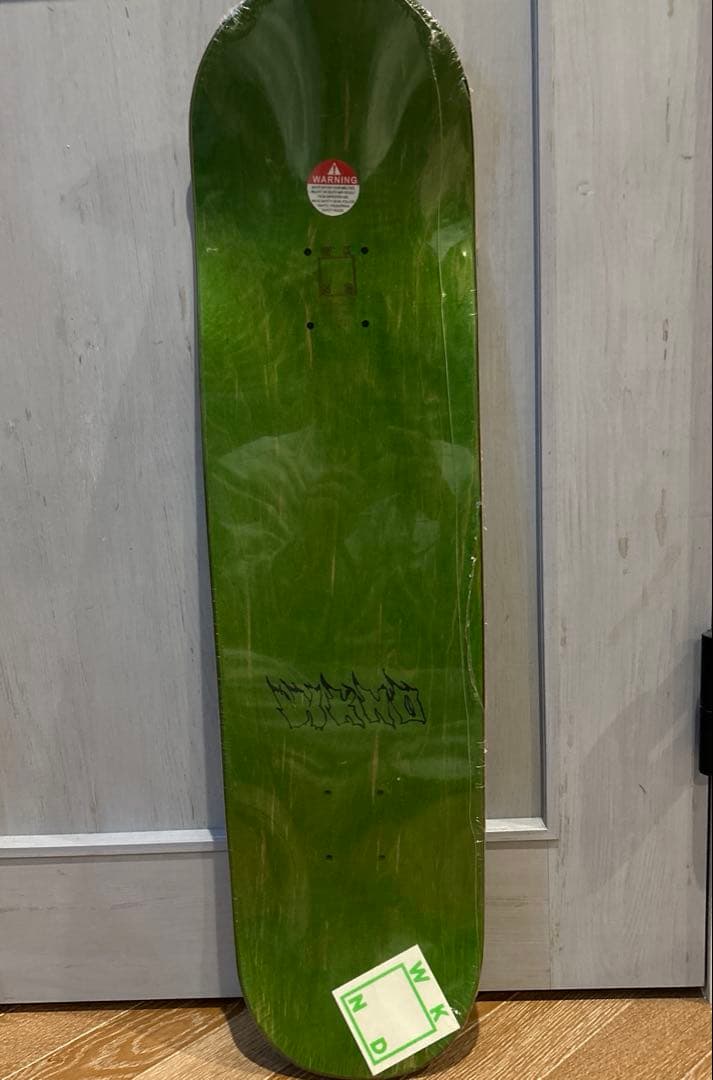 WKND ウィークエンド 8.25 新品デッキ スケボー