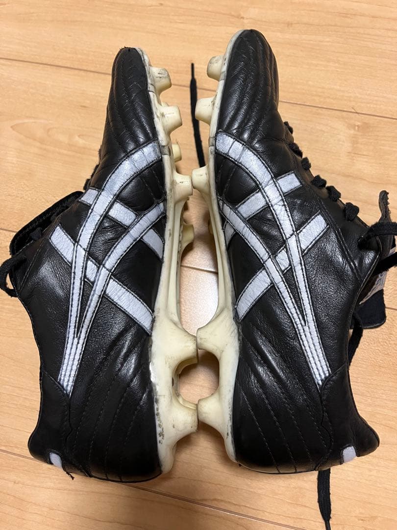 アシックス asics インジェクター2002 復刻版 25.5センチ サッカー