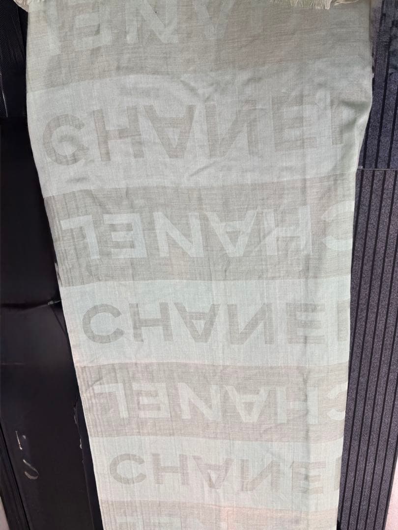 Neesan Yumi CHANEL薄手ストール