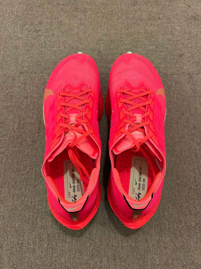 ヴェイパーフライ4 26.5cm