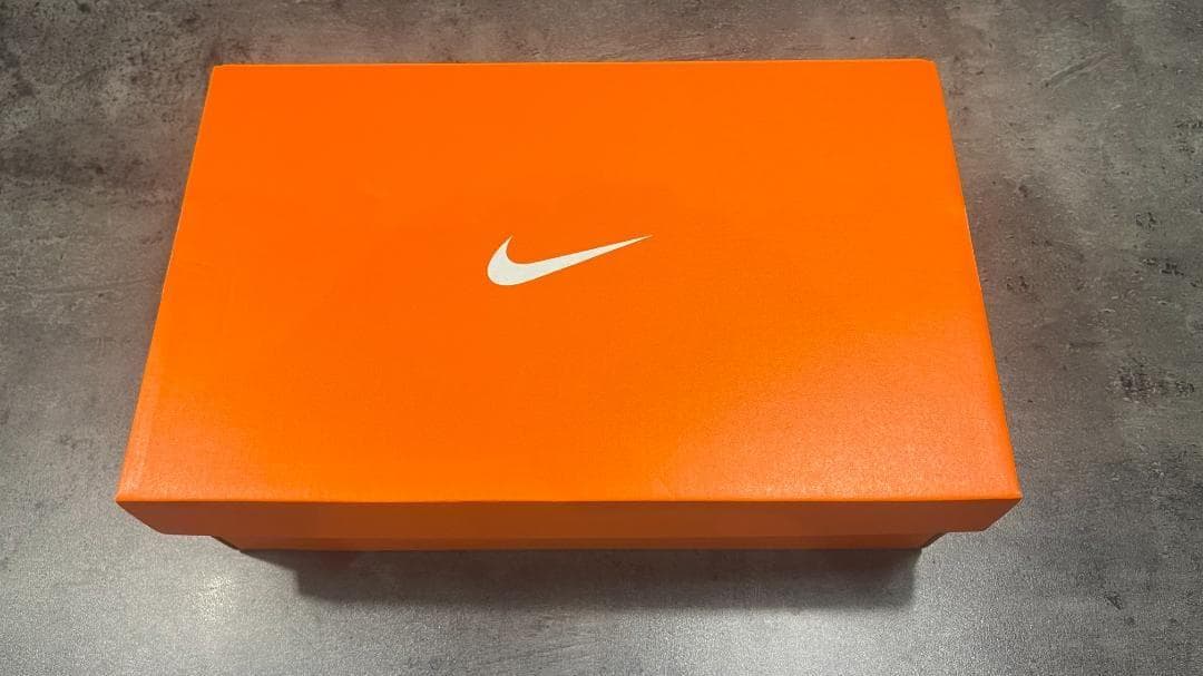 極美品✨ライバルフライ4✨NIKEランニングシューズ✨25.5cm