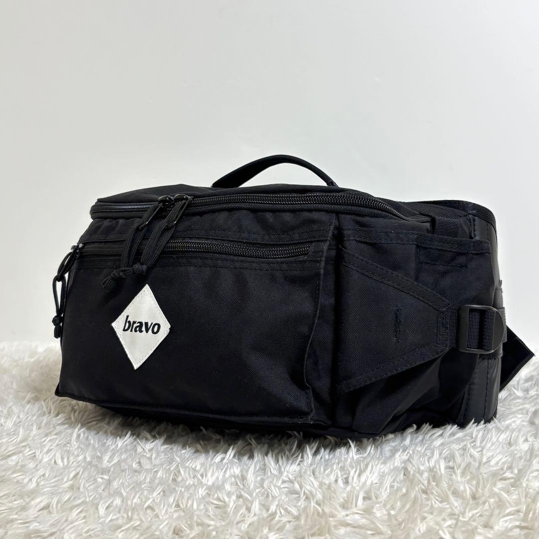 極美品】 bravo BLOCK ボディウエストバッグ クロスボディ 斜め掛けの