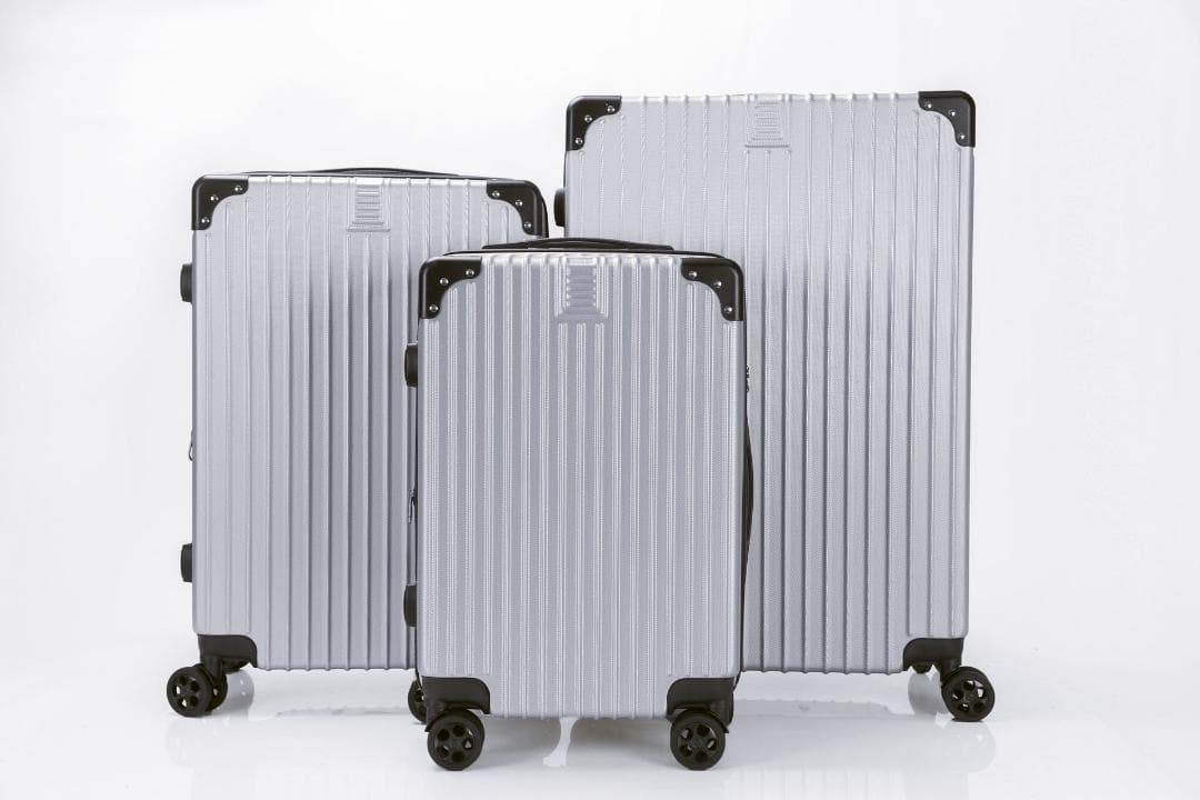 軽量Lサイズ　静音8輪　キャリーバッグ　スーツケース　キャリーケース　シルバー 楽天市場】キャリーケース lサイズ スーツケース 容量83L かわいい TSA