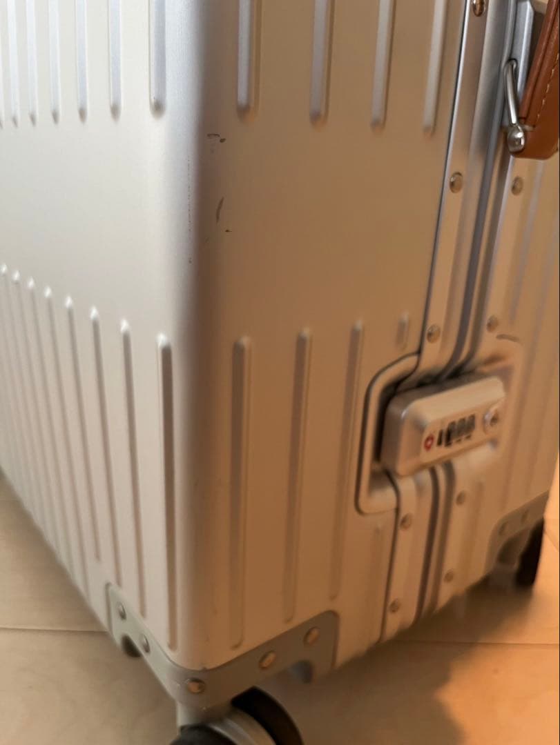 イノベーター アルミ 1回のみ使用 INV7811 96L - メルカリ