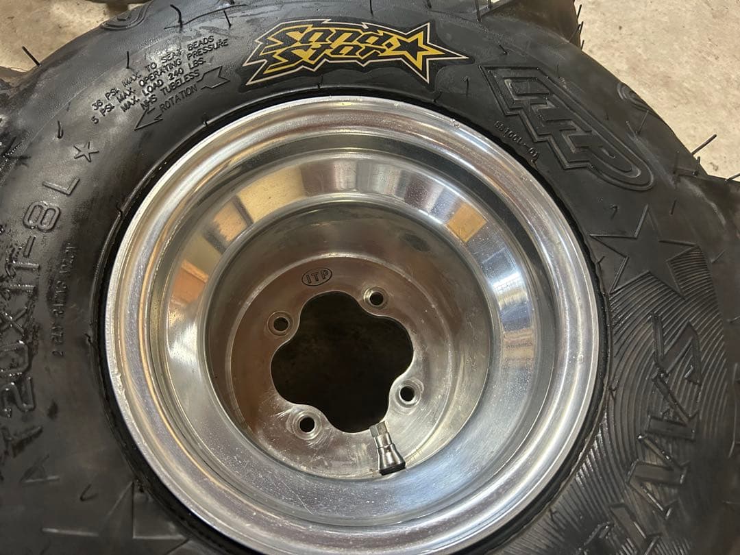 タイヤ四輪バギーサンドタイヤyf200 yf350 20x11-8