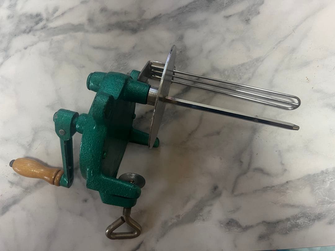 包帯巻き機 松吉医科器械 包帯巻器（手動式）1：1 1台（直送品） - アスクル