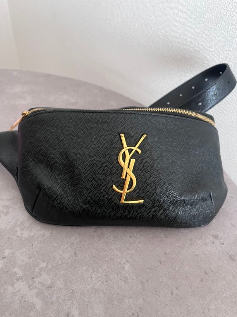 ⭐️美品YSL ブラックレザー ボディバッグ・ウエストポーチ　保証証付き KATE（SAINT LAURENT） （未使用品） サンローラン SAINT LAURENT YSL
