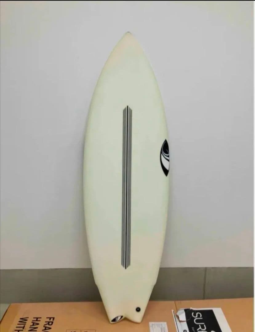 アウトレット　Sharpeye Surfboard E2 EPS シャープアイ Sharp Eye Surfboards Modern 2 E2 EPS Surfboard | Island Water Sports