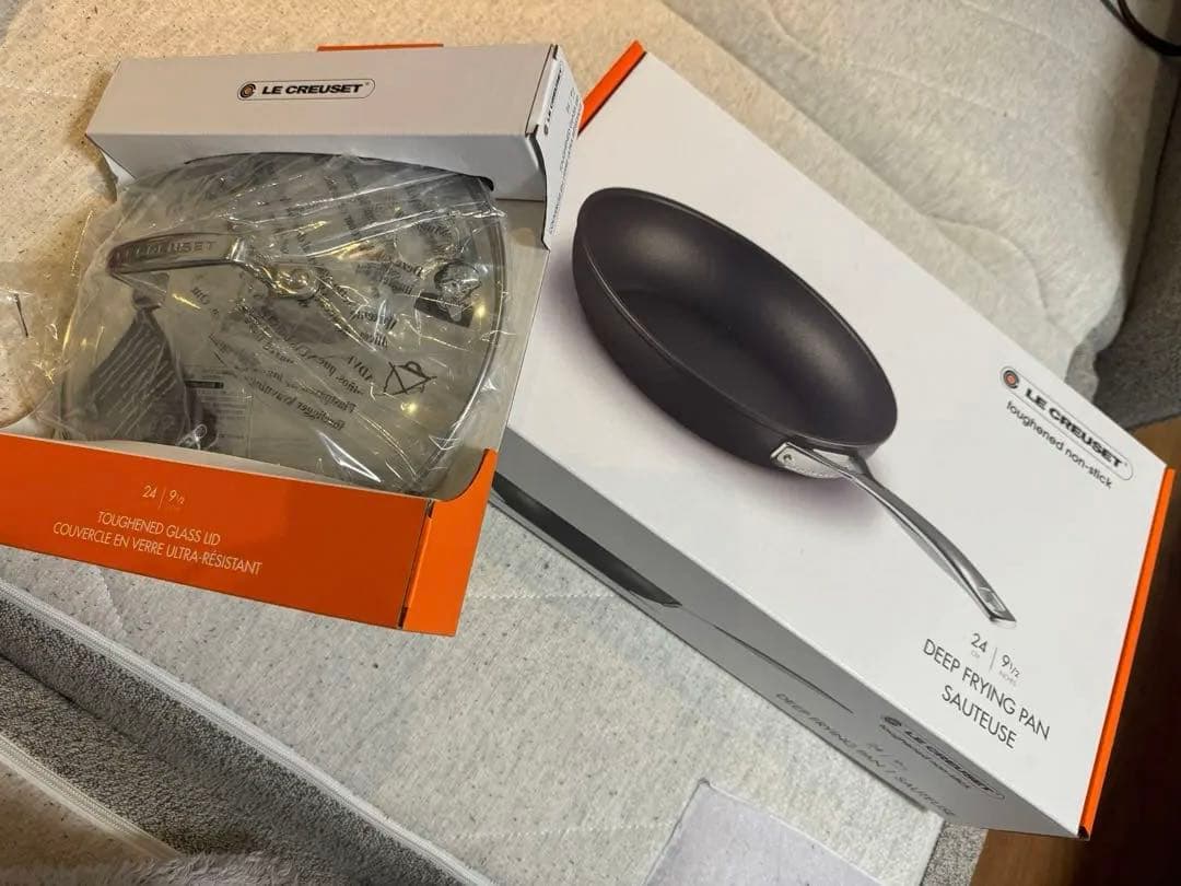 新品 ♡ Le Creuset ディープフライパン 24cm ガラス蓋 lc11663_1600_1600_02.jpg