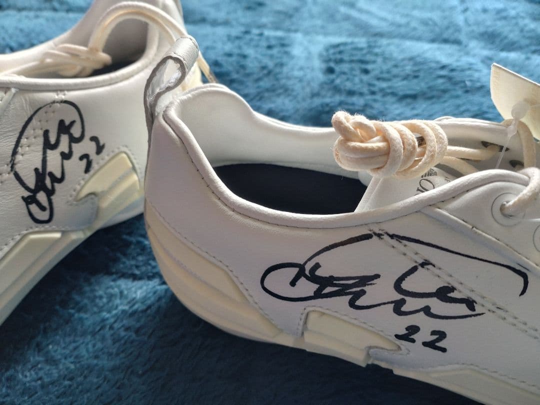 エンポリオアルマーニ ミズノ スニーカー 阿部勇樹 浦和レッズ サイン