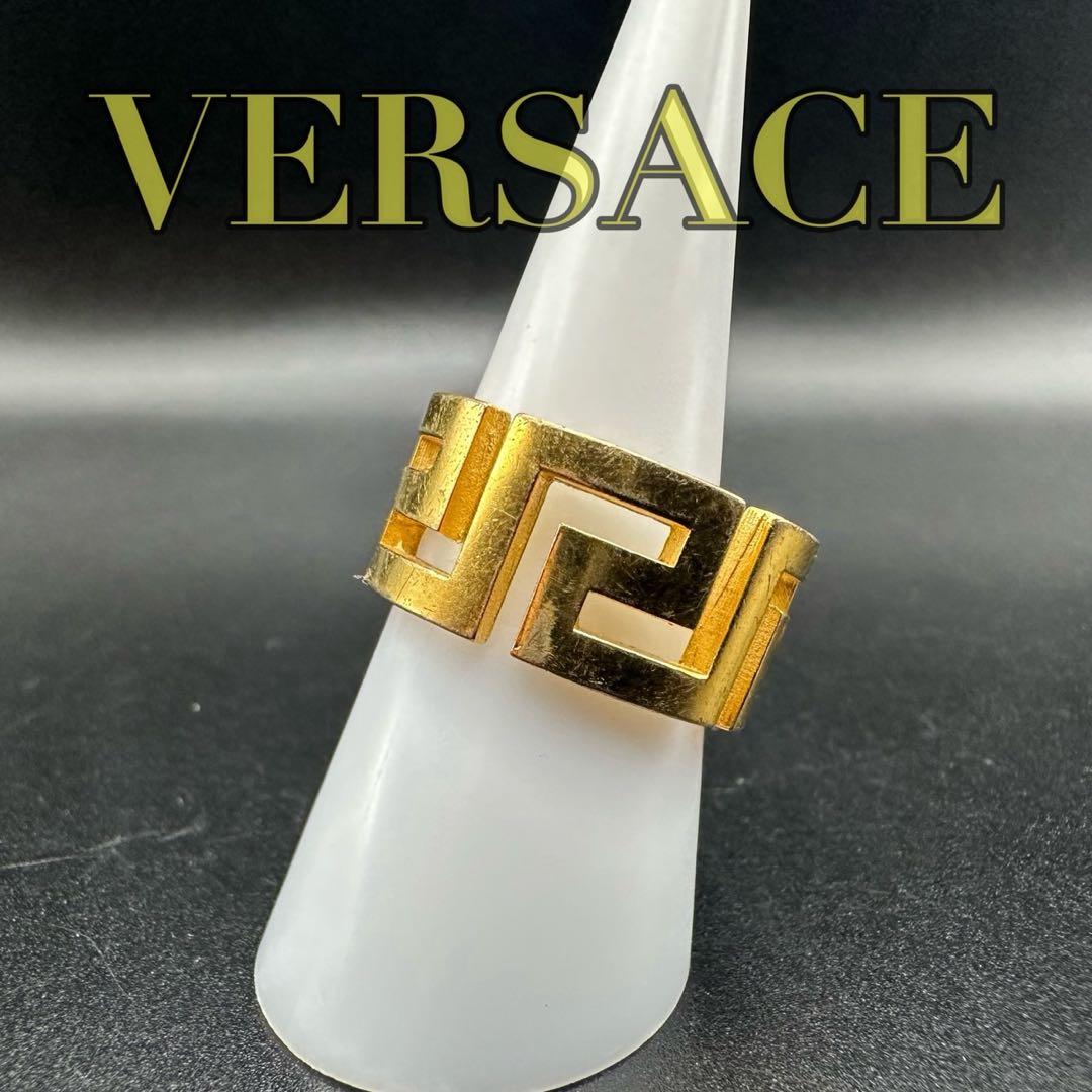 美品✨ VERSACE ヴェルサーチ リング 指輪 グレカ ロゴ 刻印 1707