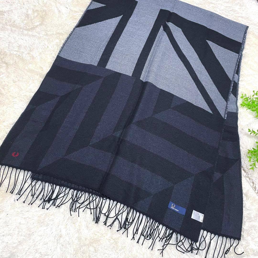 フレッドペリー 【新品】ストール マフラー ひざ掛け 大判 幾何学模様