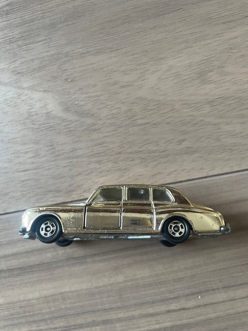 トミカ】ロールスロイス ファントムⅣ 金メッキ - メルカリ