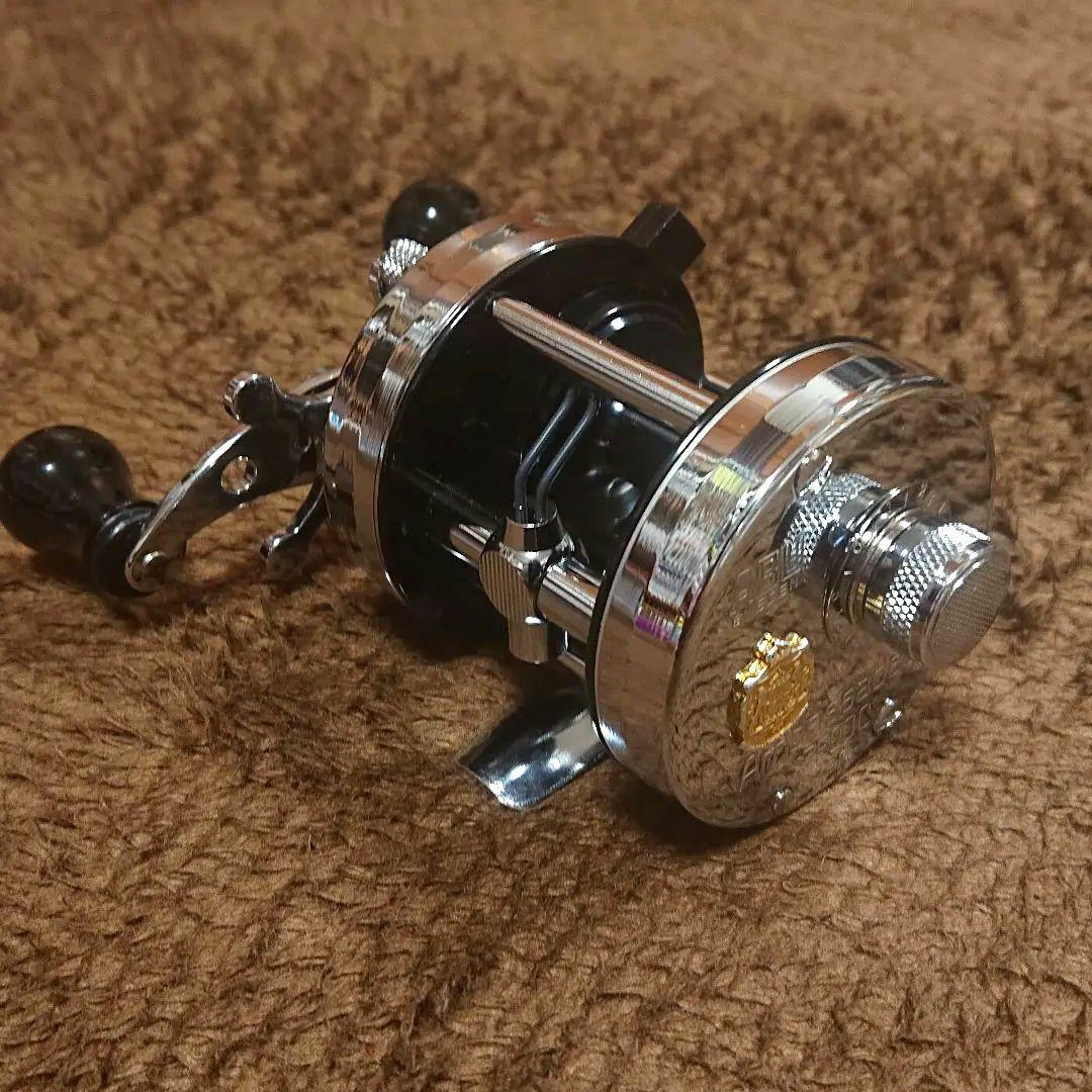 カスタム/美品】アブガルシア アンバサダー 2500C IAR クローム - メルカリ